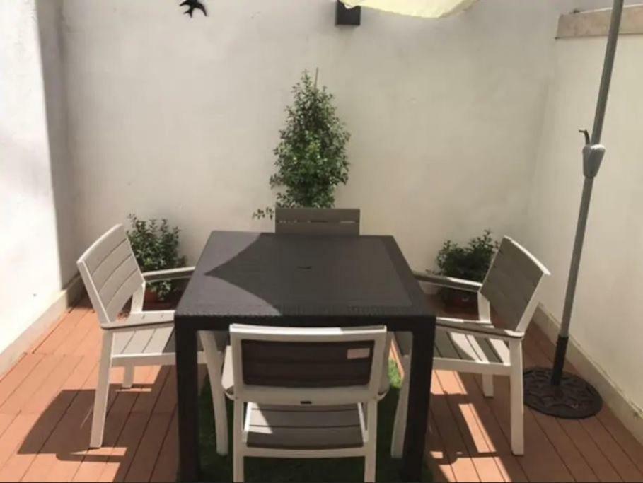 Amazing Flat In Madragoa Apartment Lisboa Ngoại thất bức ảnh